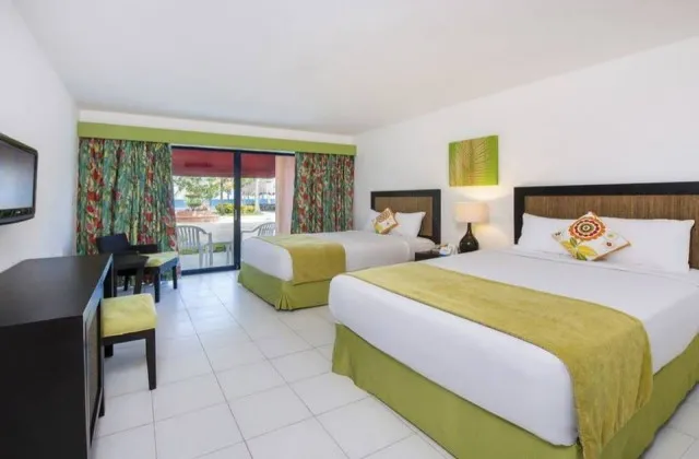 Amhsa Marina Hotels Resorts Habitacion